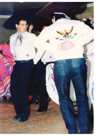 Photographs from the Raices de Mexico Navideña Performance